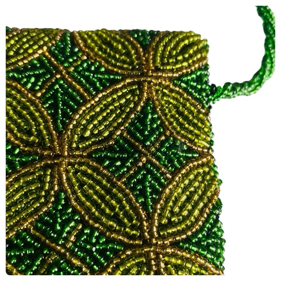 Vintage Art Deco Style Glass Beaded Shoulder Handbag w/ Circular Motif - Picture 10 of 14